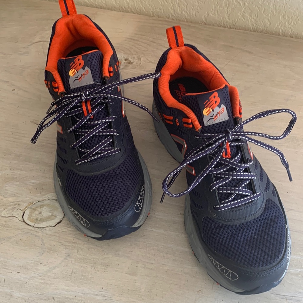 New Balance Walking Shoes 8.5